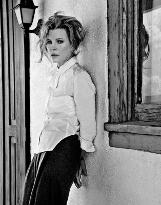 Kim Basinger pic #754600
