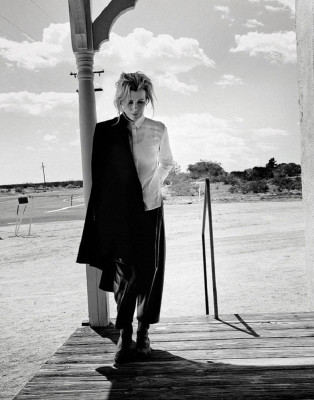 Kim Basinger pic #754601