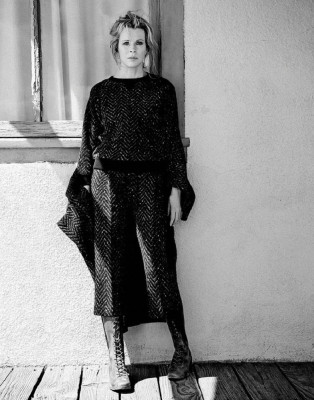 Kim Basinger pic #754603