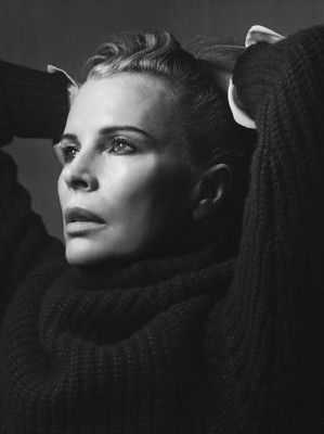 Kim Basinger pic #715792