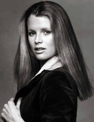 Kim Basinger pic #399266