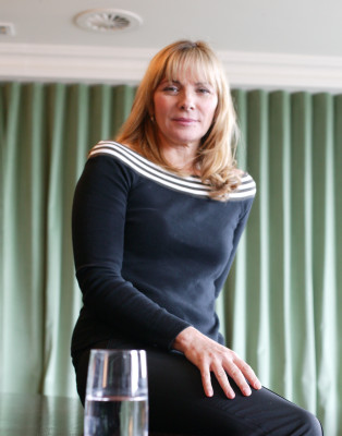 photo 8 in Kim Cattrall gallery [id221979] 2009-12-16 00:00:00