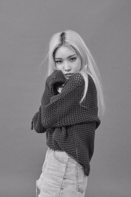 Kim Chung Ha 