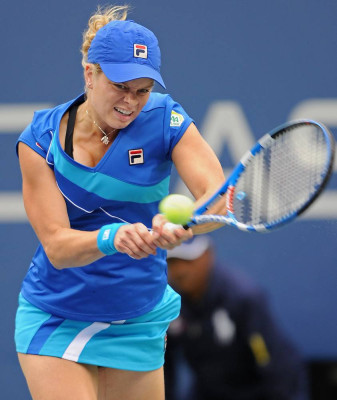 photo 19 in Kim Clijsters gallery [id546504] 2012-08-12 00:00:00