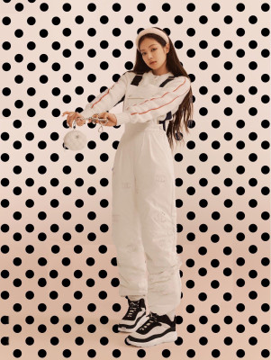 Jennie Kim-W Korea