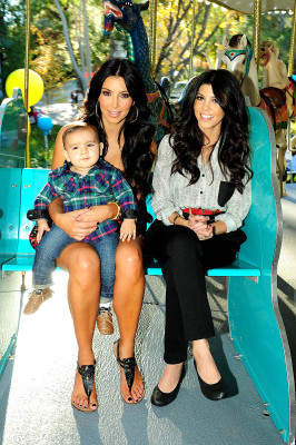 photo 18 in Kim Kardashian gallery [id338279] 2011-01-08 00:00:00