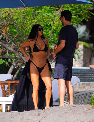 Kim Kardashian pic #1187818