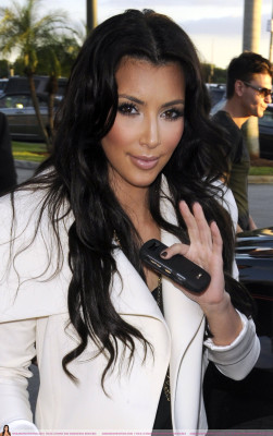 Kim Kardashian pic #204380