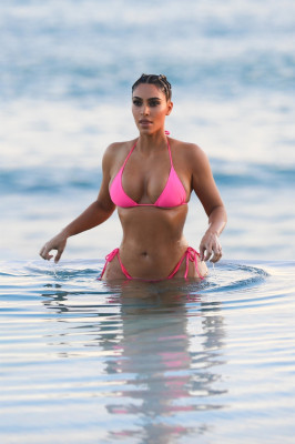 Kim Kardashian is seen in Cabo San Lucas, Mexico | 23.08.2020