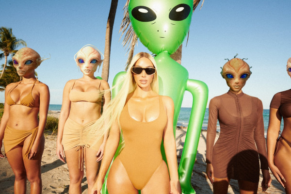 Kim Kardashian - Skims Swim (2023)