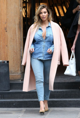 Kim Kardashian pic #669127