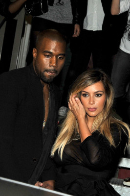 Kim Kardashian pic #668702