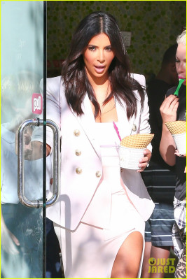 Kim Kardashian pic #758697