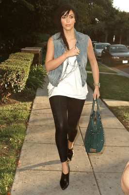 Kim Kardashian pic #127844