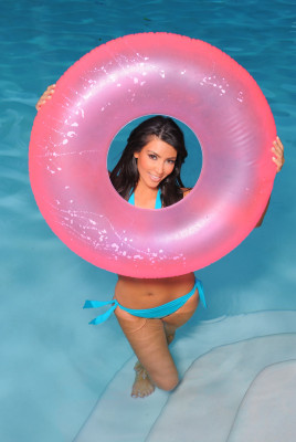 photo 8 in Kardashian gallery [id689791] 2014-01-11 00:00:00