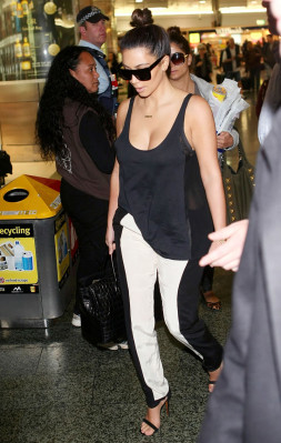 Kim Kardashian pic #564066
