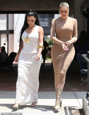 Kim Kardashian pic #1168210