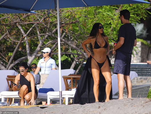 Kim Kardashian pic #1188185