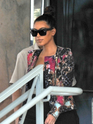 photo 5 in Kardashian gallery [id560833] 2012-09-19 00:00:00