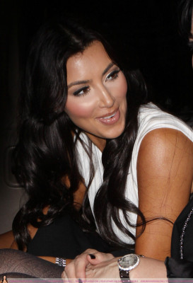 Kim Kardashian pic #214660