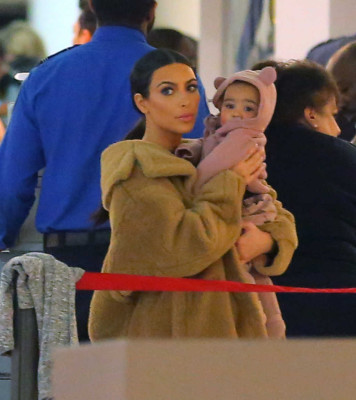 photo 9 in Kardashian gallery [id706460] 2014-03-06 00:00:00
