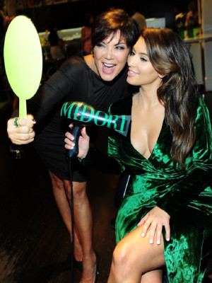 Kim Kardashian pic #565439