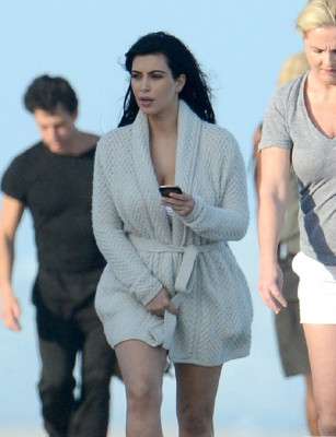 photo 22 in Kardashian gallery [id615741] 2013-03-20 00:00:00