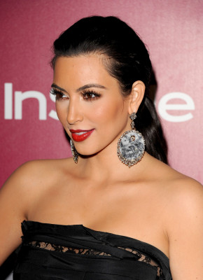 photo 15 in Kardashian gallery [id343958] 2011-01-19 00:00:00