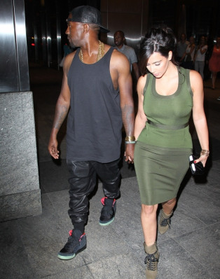 Kim Kardashian pic #544298