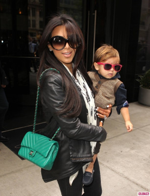 Kim Kardashian pic #450904