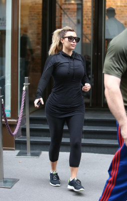 Kim Kardashian pic #672003