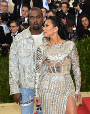 Kim Kardashian pic #1211089