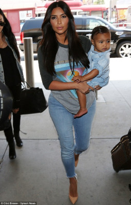 photo 24 in Kim Kardashian gallery [id756126] 2014-08-29 00:00:00
