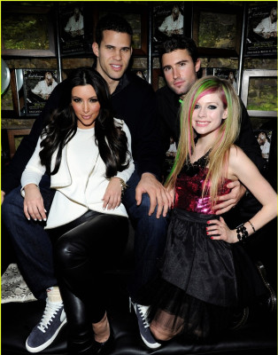 photo 10 in Kardashian gallery [id369528] 2011-03-10 00:00:00