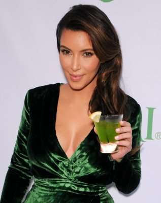Kim Kardashian pic #564873