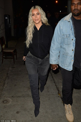 photo 7 in Kim Kardashian gallery [id1030605] 2018-01-14 00:00:00