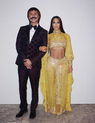 Kim Kardashian pic #1007829