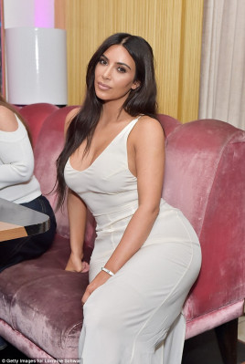 photo 21 in Kardashian gallery [id1054697] 2018-03-18 00:00:00