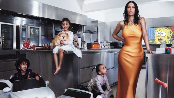 Kim Kardashian – Vogue Magazine May 2019 Cover and Photos
