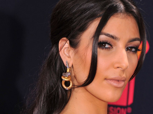 Kim Kardashian pic #450953