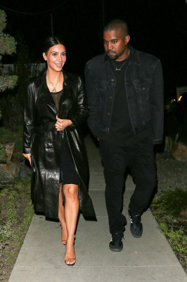 Kim Kardashian – Leaving a Sushi Restaurant in LA 
