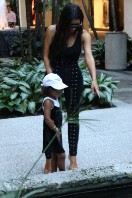photo 25 in Kim Kardashian gallery [id912286] 2016-09-21 00:00:00