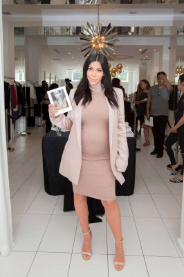 photo 21 in Kim Kardashian gallery [id823499] 2015-08-11 00:00:00