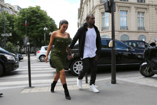 photo 27 in Kardashian gallery [id549250] 2012-08-18 00:00:00
