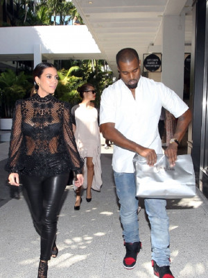 Kim Kardashian pic #579148