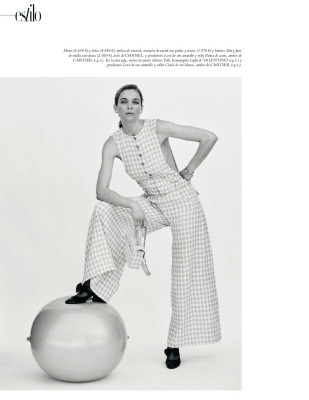 Kim Noorda ~ Harpers Bazaar Espana May 2023 by Santiago Belizón