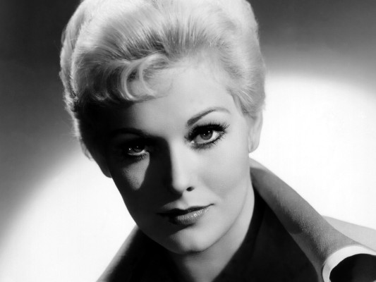 Kim Novak pic #243876