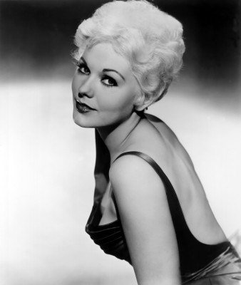 Kim Novak pic #383310