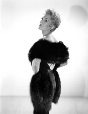 Kim Novak pic #383301