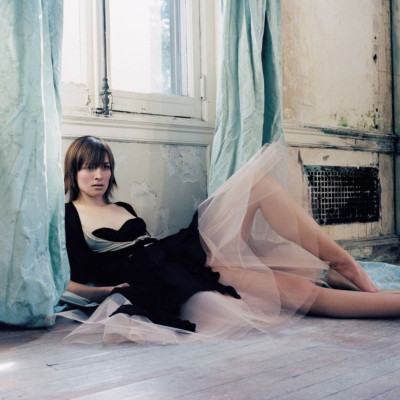 Kim Peers ~ UK Vogue June 2001 by Mikael Jansson